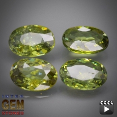 Demantoid Set, Oval, VS-SI, 2.10 Carat, 6.0x4.0-4.4 mm, aus Madagaskar
