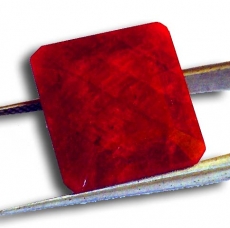 Rubin 24.9 Carat, Opaque, Octagon, 17.3x15.9x7.6mm, per Stück