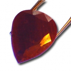 Rubin 20.2 Carat, Opaque, Tropfen, 20.9x14.9x7.1mm, per Stück